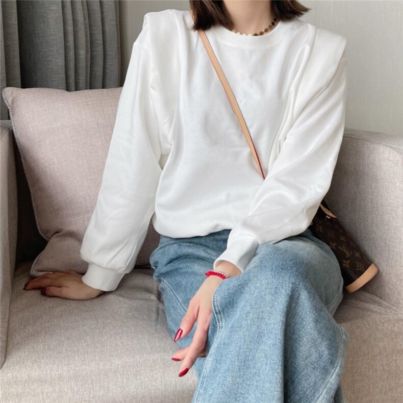 现货，春装卫衣，女装卫衣/绒衫，简单小珍