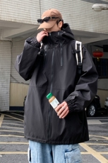 JK105/P65春装新款现货防水冲锋衣男外套连帽运动夹克宽松大码，男装夹克，电商基地A050
