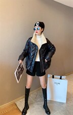 【现货】2021年秋冬季显瘦宽松白鸭绒短款撞色羽绒服，女装羽绒服，名怡