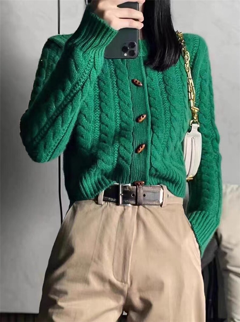 秋季女士宽松简约百搭纯色牛角扣麻花针织开衫,女装羊毛衫,恒恩羊绒