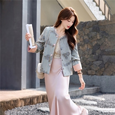 复古风重工亮片钉珠牛仔外套2026春新款提花工艺袖口高级感牛仔衣，女装牛仔外套，流量+