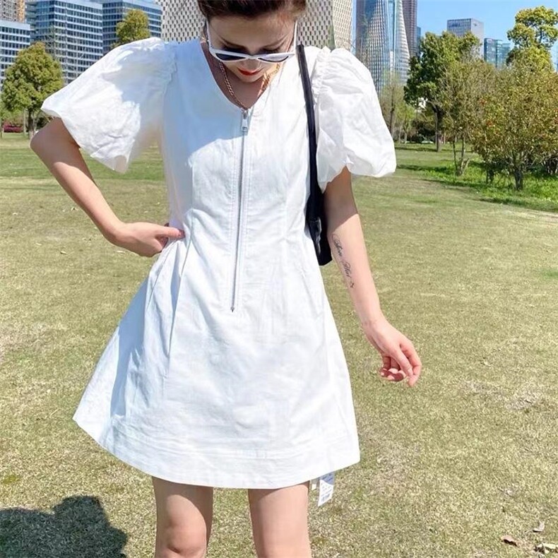 连衣裙，女装连衣裙，卡薇尔