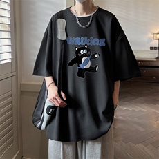 黑色