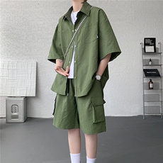 绿色