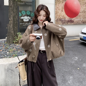 现货 美拉德复古刺绣毛呢外套 2C236 9001 P185 K285图片