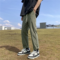 绿色