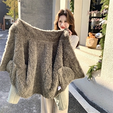 新款【大货】豆绿色皮毛一体外套2C110-H9815-P225-K328，女装短外套，2C110