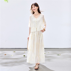 夏季新款现货！2026休闲风宽松版重工刺绣上衣+刺绣大摆半裙套装，女装套装/套裙，宝儿家