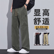 军绿色