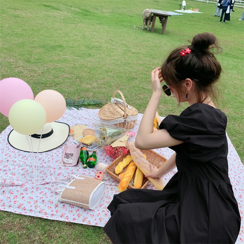 大量现货4色！主推泡泡袖方领小黑裙连衣裙207-J096P75控128，女装连衣裙，卡莱