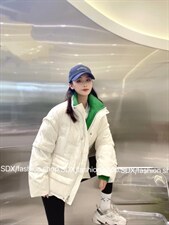 【现货】高品质羽绒服，女装羽绒服，色调轩