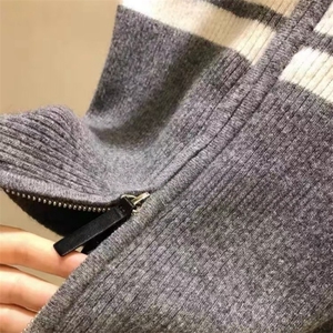 女士秋冬圆领坑条双拉链羊毛开衫羊毛图片
