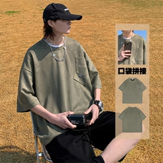 深绿色