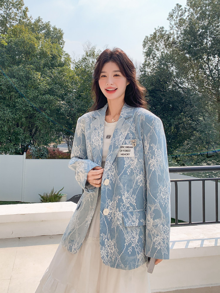 设计感蕾丝拼接西装外套女2026春季新款韩系超好看时尚减龄小西服,女装西装,浙宝128A