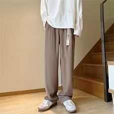 卡其色
