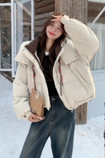 现货2025新款90%白鸭绒蛋白皮休闲保暖羽绒外套，女装羽绒服，1C150