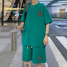 绿色
