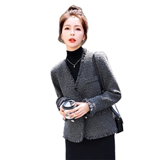 外套女2023秋冬新款小香风高级感炸街灰色名媛v领小个子短款上衣，女装毛呢外套，秋水欣儿