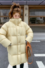 鹅黄色连帽羽绒服女款冬季2025年新款中长款小个子加厚白鸭绒外套，女装羽绒服，2C176