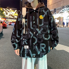 黑绿色