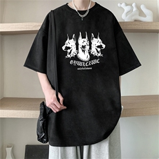 黑色