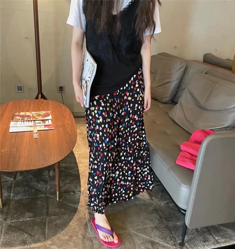 百搭韩风爱心半裙，女装半身裙，欧妮卡蒂蔓