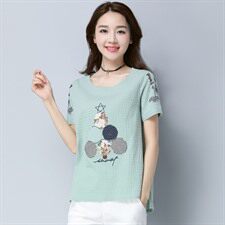 2021年夏季短袖宽松常规圆领甜美T恤时尚气质简约优雅韩版百搭街头，女装T恤，丽影随形