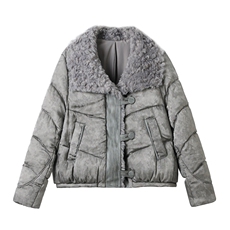 短款羽绒服女2024冬新款小个子今年流行漂亮灰色羊羔毛大翻领外套，女装羽绒服，瑶迪依秀