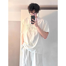 白色