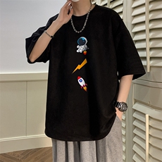 黑色