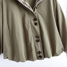 水衣源2796款灯笼外套女咸菜绿立领格子拼接洋气一手长风衣，女装风衣，水衣源