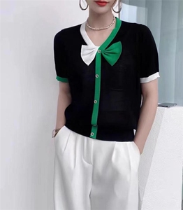 夏季上衣服和裤子图片
