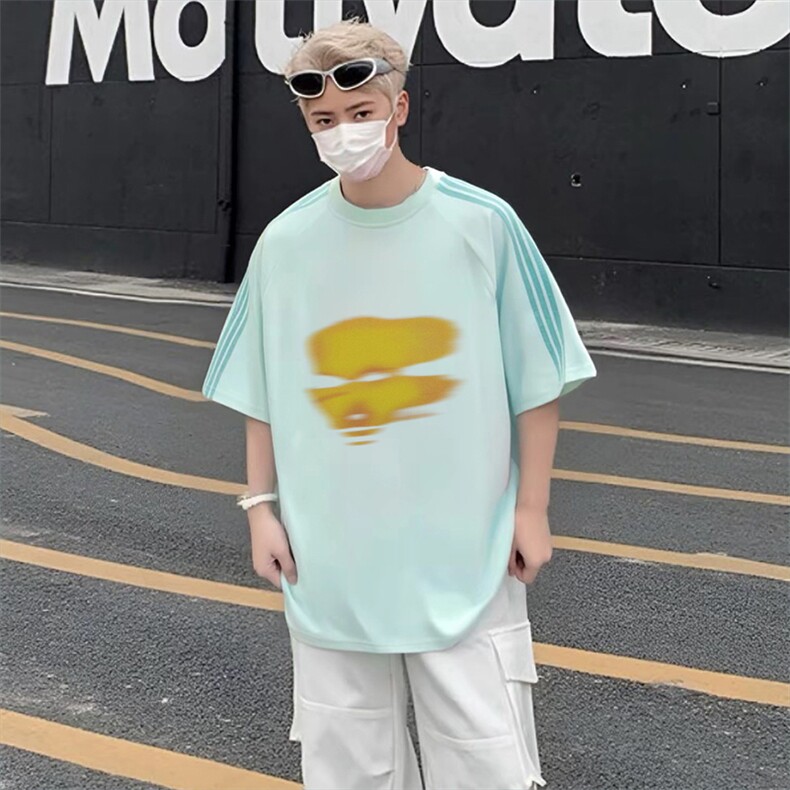 抖音得物品质二开240克宽松纯棉美式潮牌印花三条杠中性风短袖T恤,男装T恤,电商A486-1