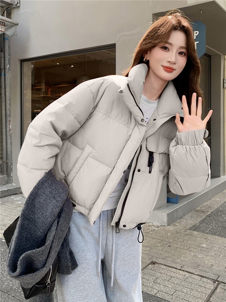现货新款羽绒服女短款韩版立领简约加厚小个子高级感面包服外套潮,女装羽绒服,韩然一族