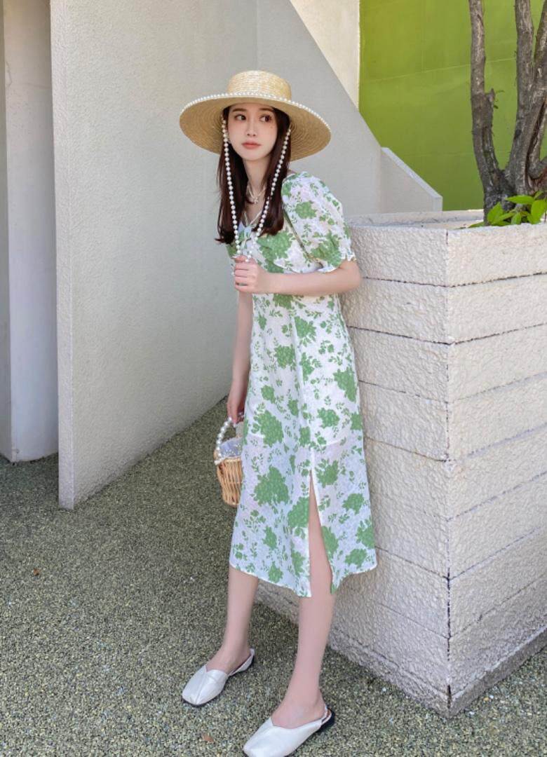 夏季新款碎花连衣裙，女装连衣裙，时尚靓姿