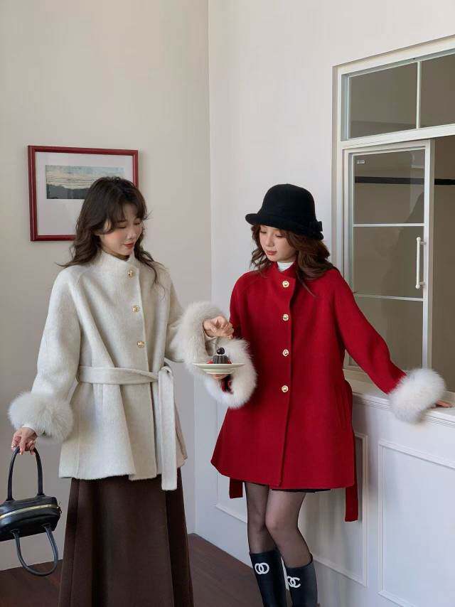 新款来袭高品质系腰带+袖口真狐狸可拆卸中长款女双面羊毛大衣，女装羊绒大衣，依嘟服饰