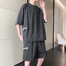深灰色