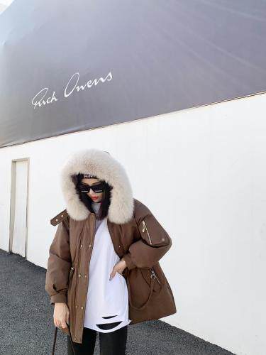 【风姿秀衣】羽绒服，女装羽绒服，风姿秀衣