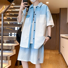 蓝色