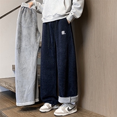 藏青色