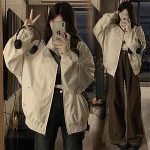 美式潮牌休闲工装外套女2025新款秋季登山夹克冲锋衣 C800-P100图片