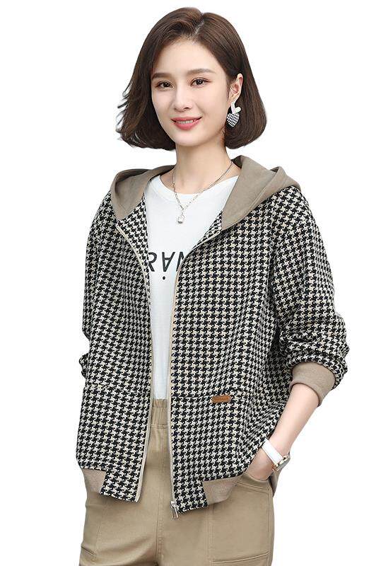 加绒加厚2024秋冬款新款中老年妈妈短款外套女秋冬装卫衣中年上衣,女装短外套,丽影随形