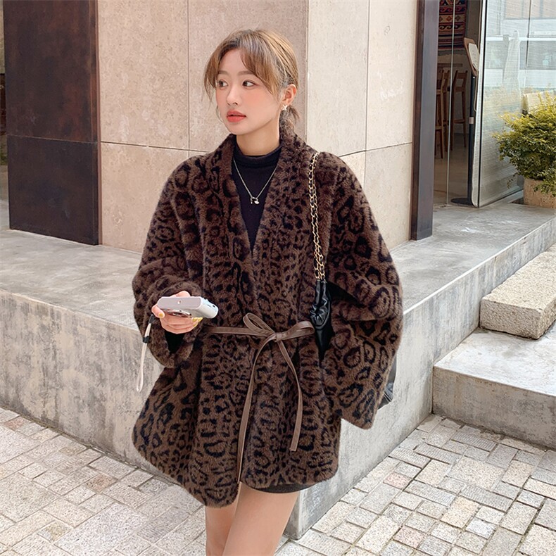 现货数据好高品质款号1019豹纹貂毛皮毛一体外套P205K308,女装短外套,2C217