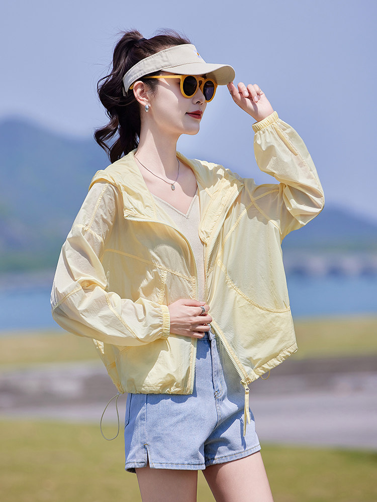 女2026新款夏装宽松显瘦今年流行空调衫旅行户外宽松薄短外套,女装防晒衣,靓衣阁