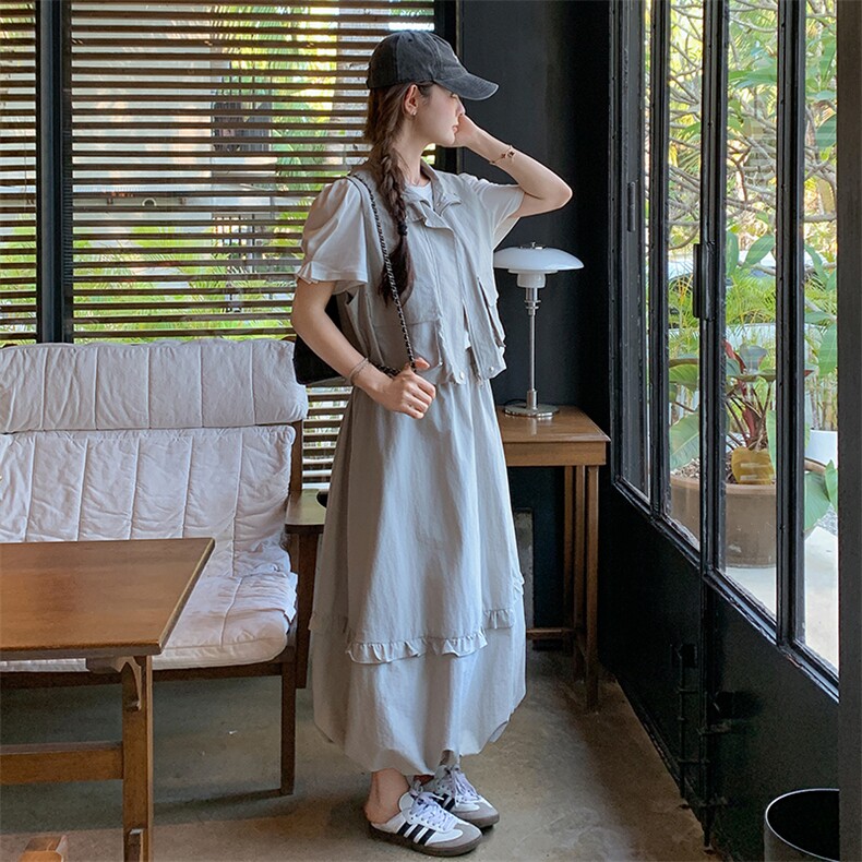 韩系减龄蓝色马甲花苞半身裙两件套2025夏新款超好看洋气穿搭套装,女装套装/套裙,琦鑫阁（原依鑫阁）