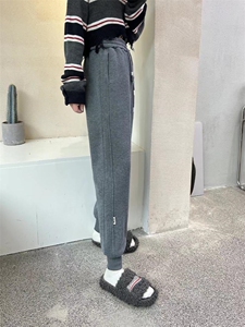 复合奥利绒卫裤图片