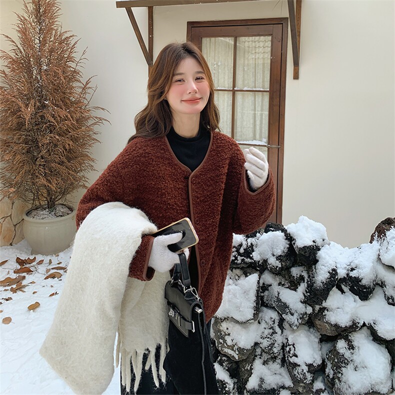 安可拉红羊羔毛外套女冬2024新款高级感宽松小个子两面穿保暖棉服,女装短外套,2C029