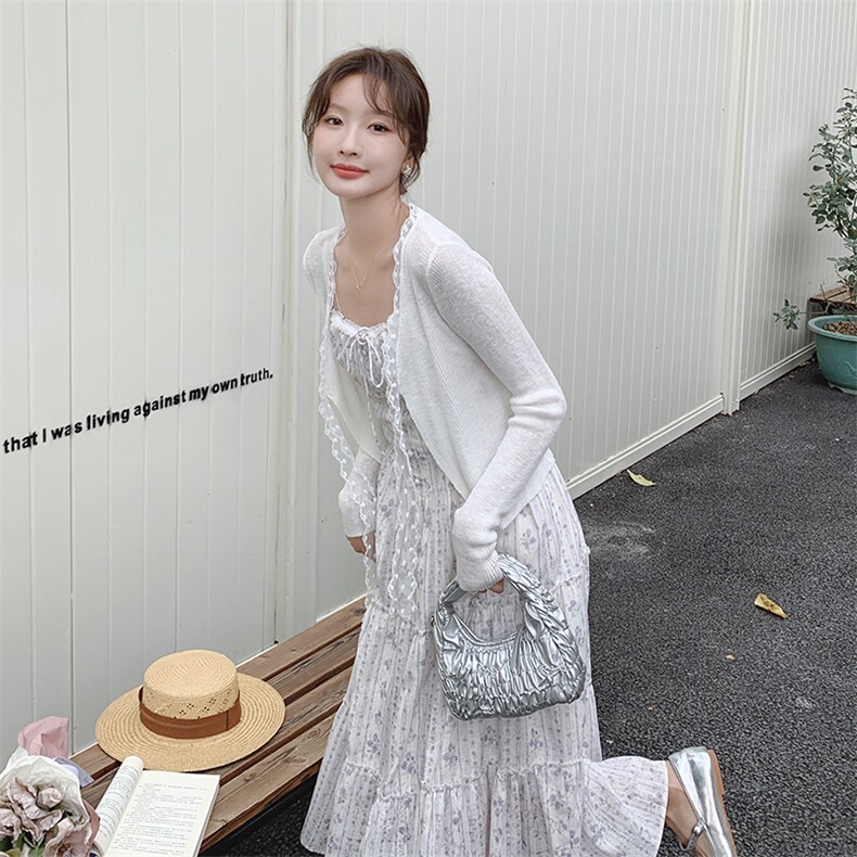 白色温柔风碎花吊带连衣裙套装女2025夏日绝美穿搭蕾丝开衫两件套图片