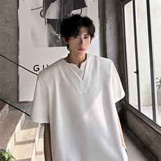 现货垫肩V领设计款美式高街纯色潮男上衣T恤A071-808-P40，男装T恤，电商A071