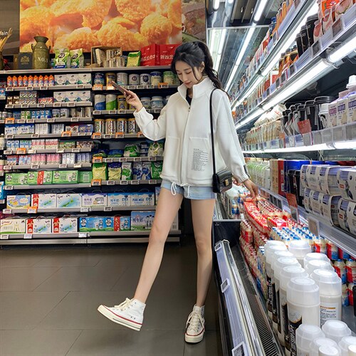 2024秋季新款小个子短外套女装休闲棒球服上衣宽松百搭减龄夹克潮图片